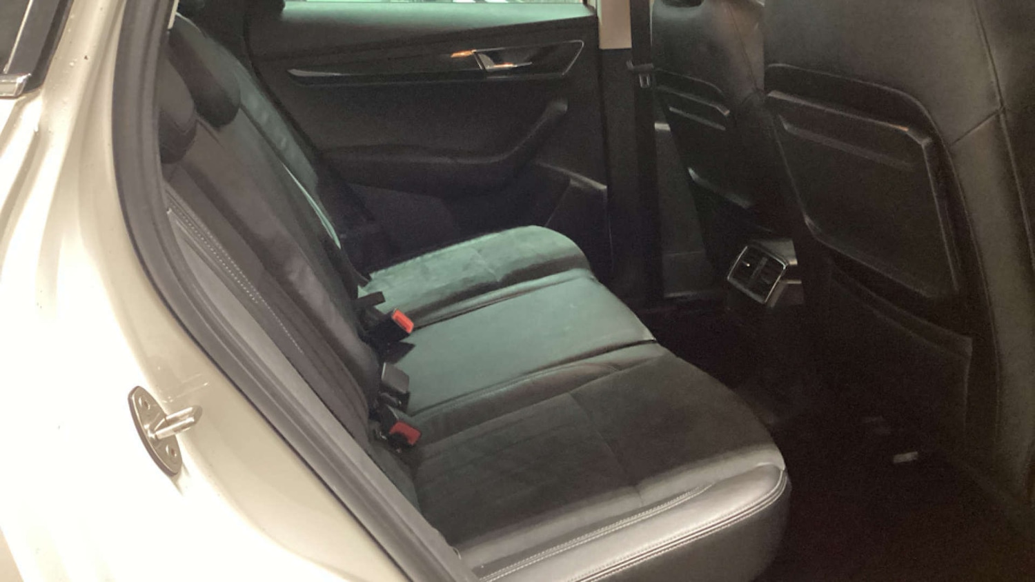 Used Skoda Karoq 2018 for sale - 77408942: Photo 10