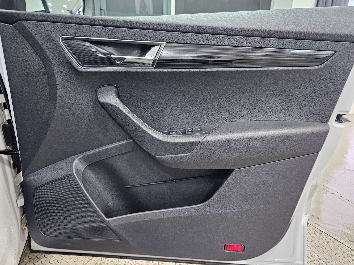 Used Skoda Karoq 2018 for sale - 77408942: Photo 54