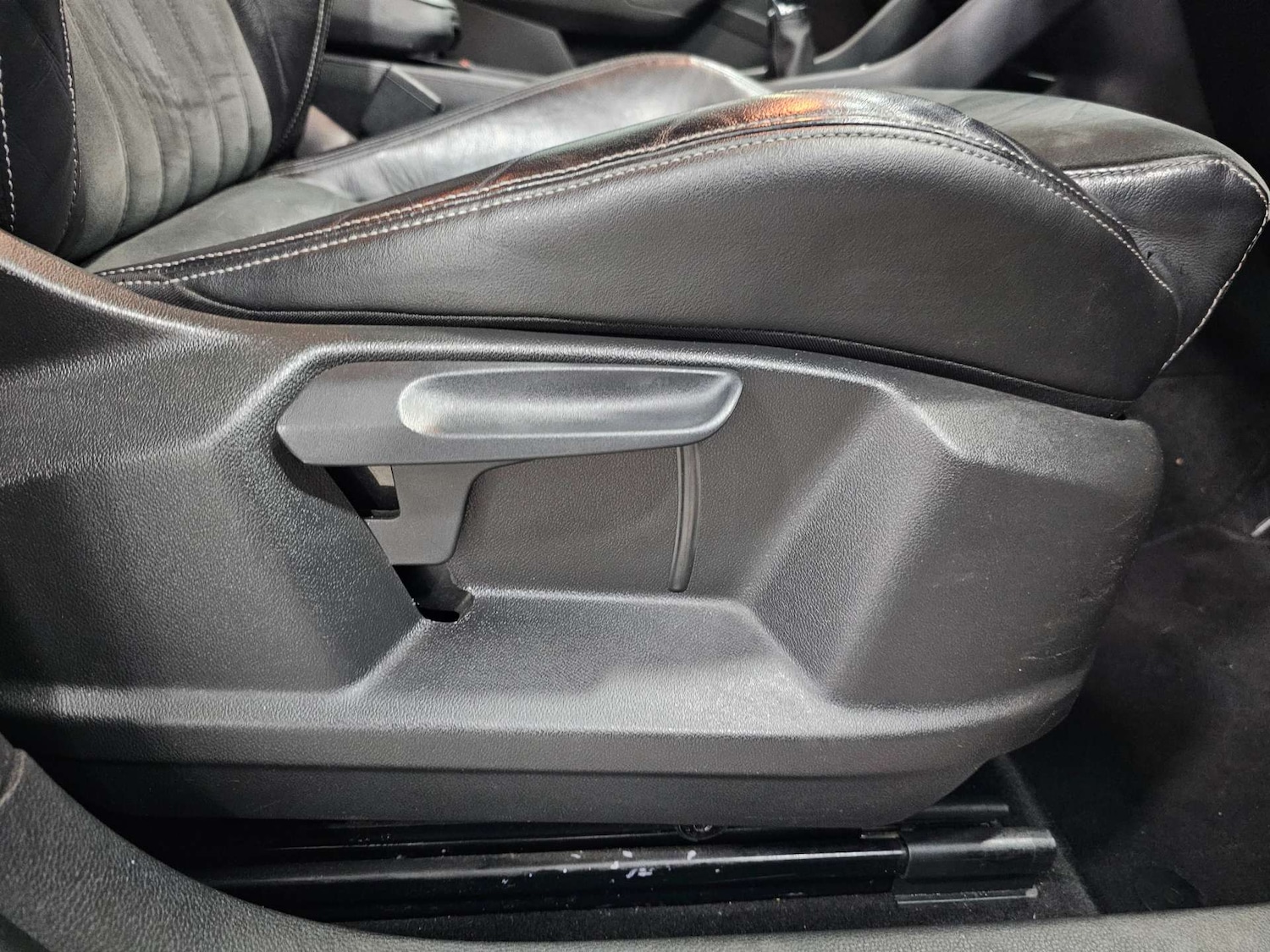 Used Skoda Karoq 2018 for sale - 77408942: Photo 57