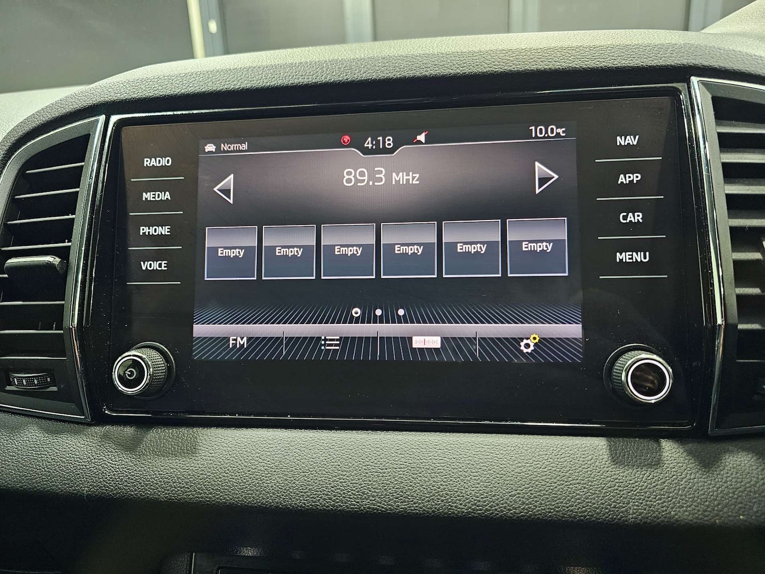 Used Skoda Karoq 2018 for sale - 77408942: Photo 69