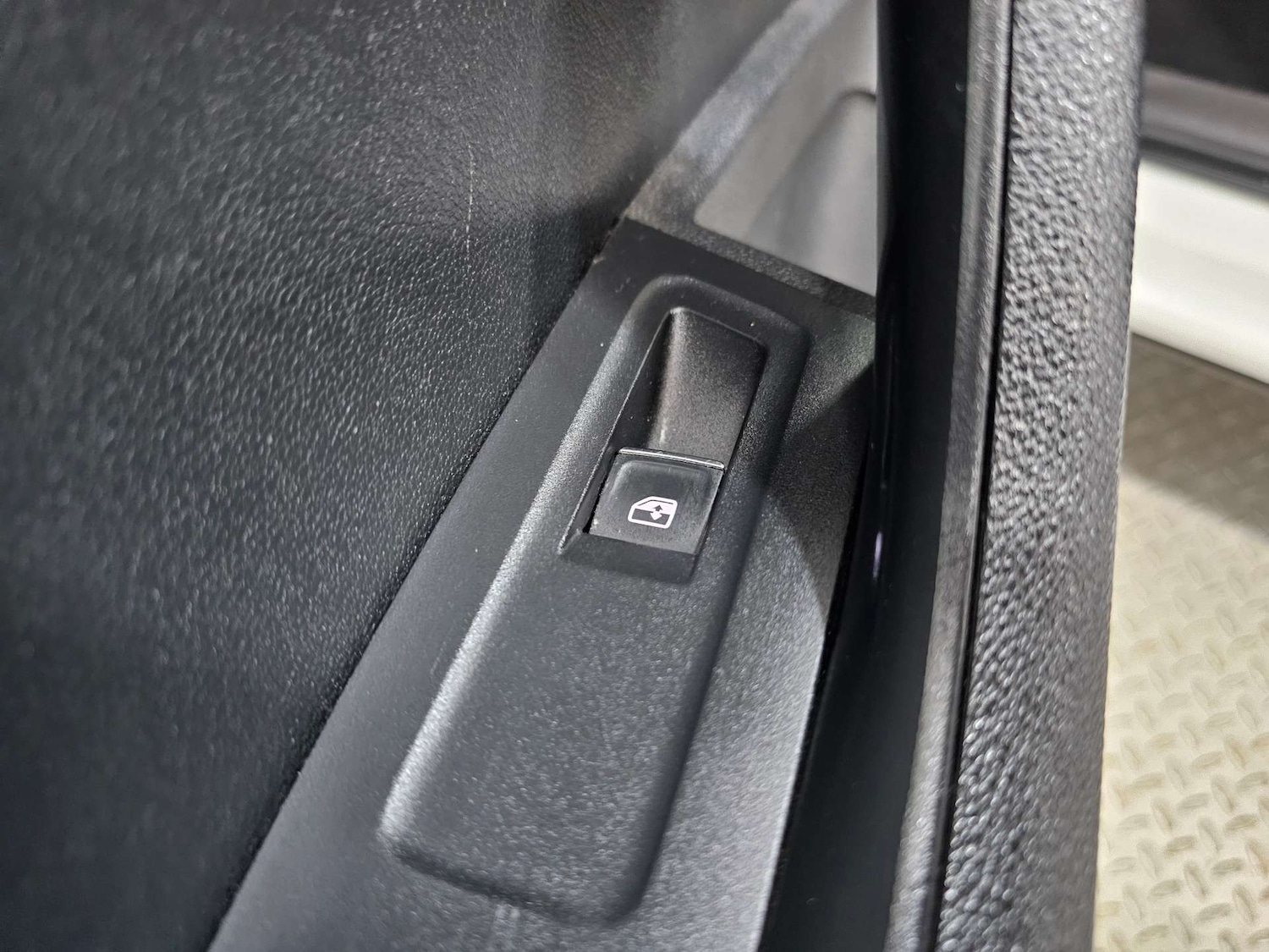 Used Skoda Karoq 2018 for sale - 77408942: Photo 89