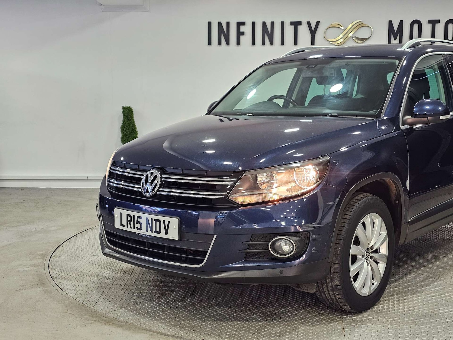Used Volkswagen Tiguan 2015 for sale - 77125195: Photo 19