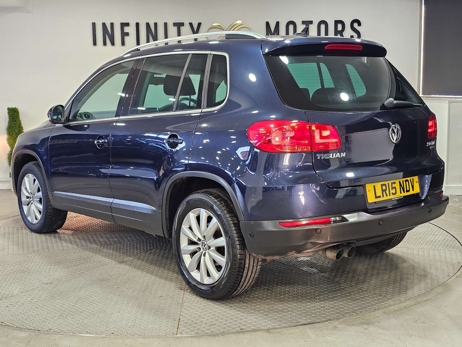 Used Volkswagen Tiguan 2015 for sale - 77125195: Photo 27