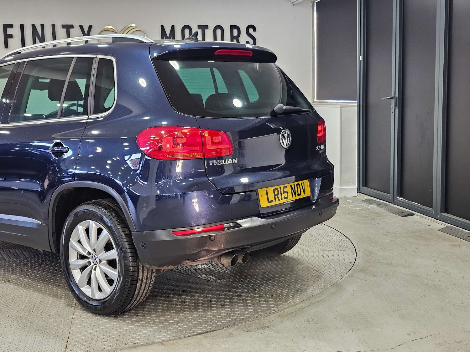Used Volkswagen Tiguan 2015 for sale - 77125195: Photo 28