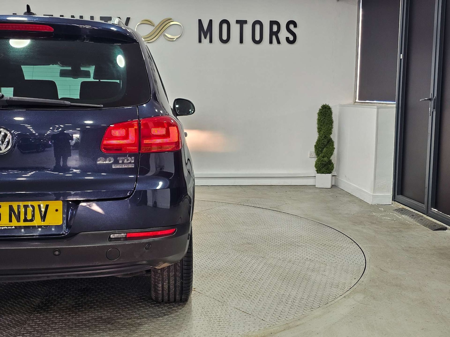 Used Volkswagen Tiguan 2015 for sale - 77125195: Photo 30