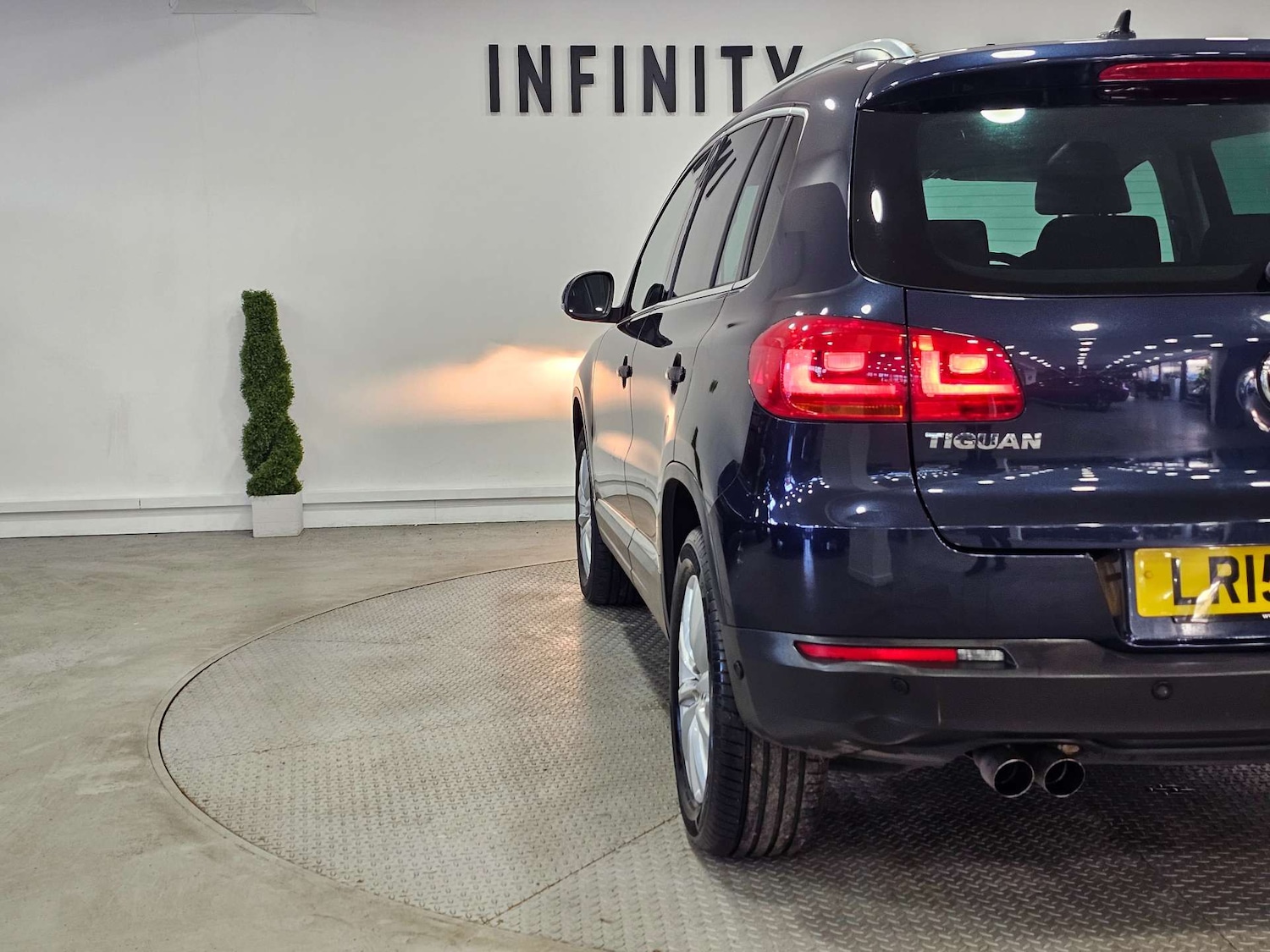 Used Volkswagen Tiguan 2015 for sale - 77125195: Photo 31