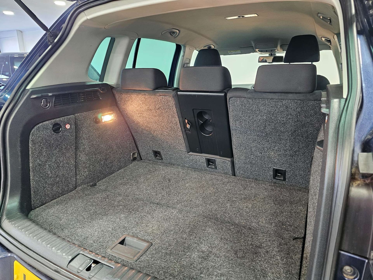 Used Volkswagen Tiguan 2015 for sale - 77125195: Photo 51