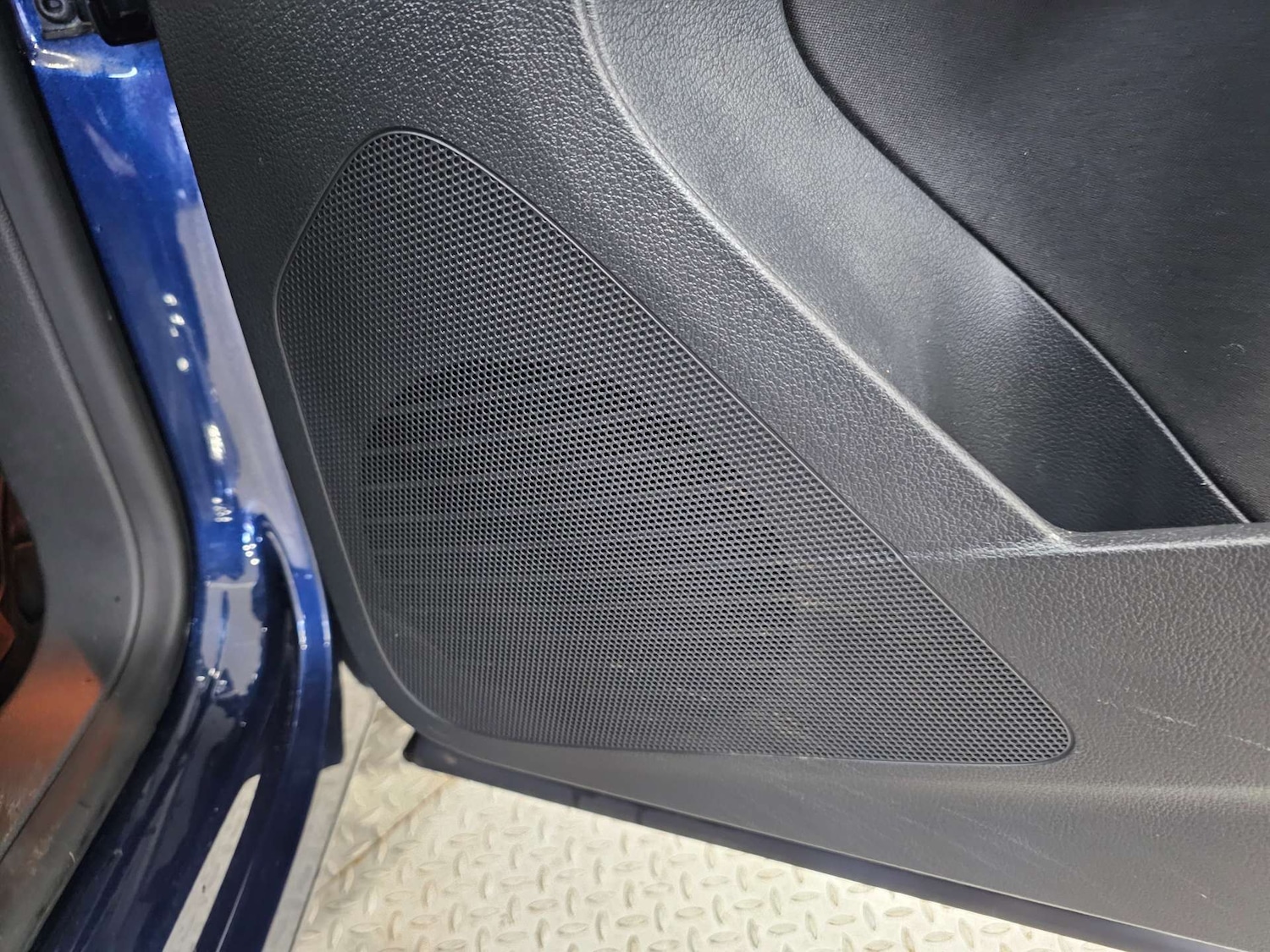 Used Volkswagen Tiguan 2015 for sale - 77125195: Photo 57