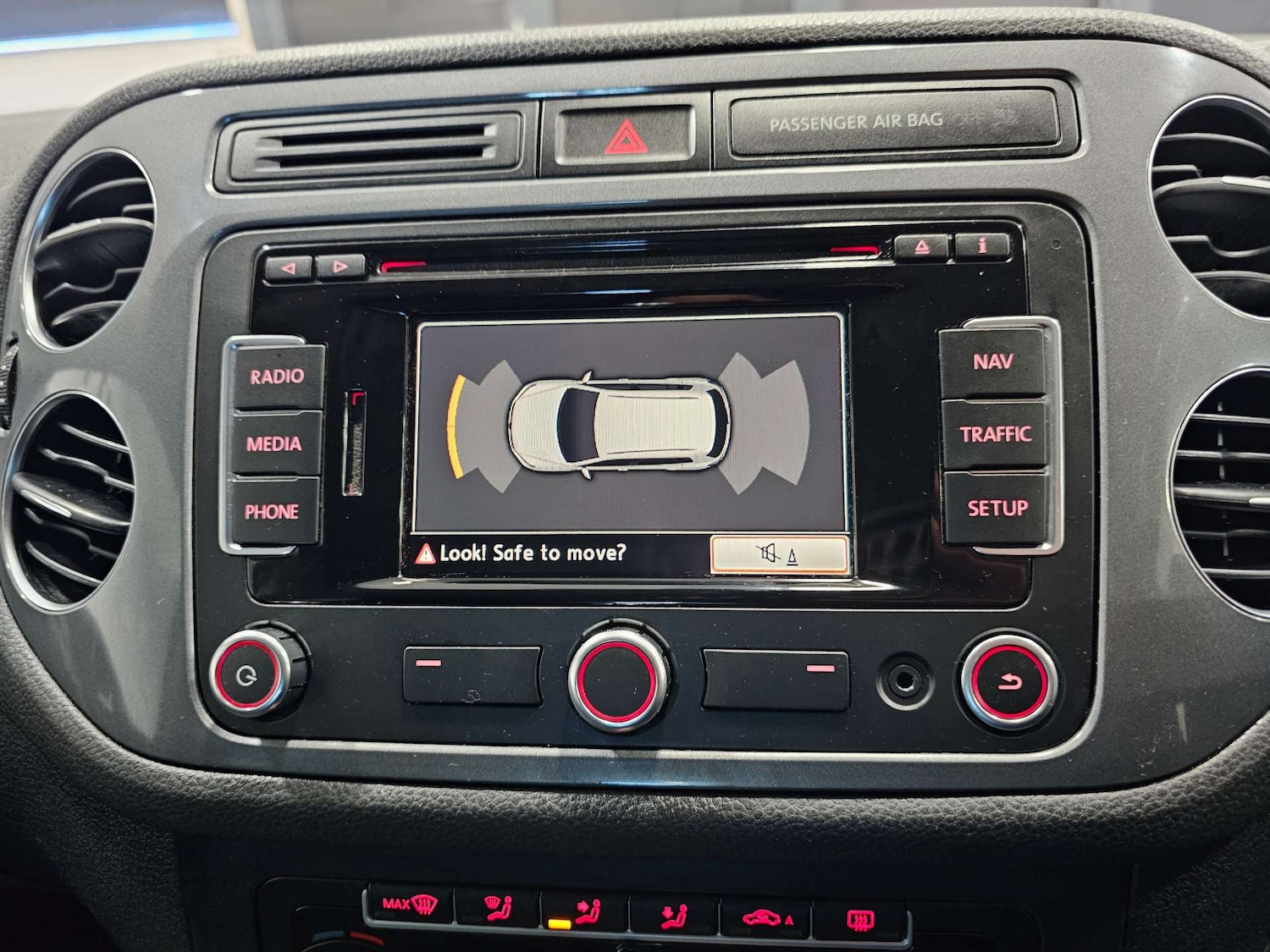 Used Volkswagen Tiguan 2015 for sale - 77125195: Photo 7