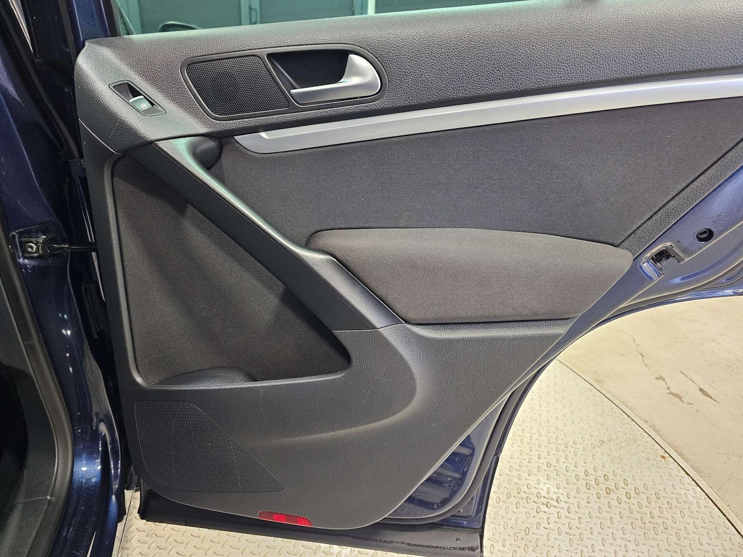 Used Volkswagen Tiguan 2015 for sale - 77125195: Photo 78