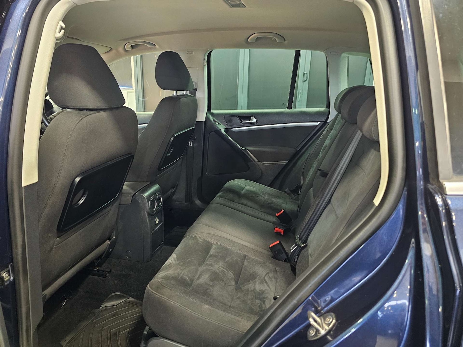 Used Volkswagen Tiguan 2015 for sale - 77125195: Photo 85