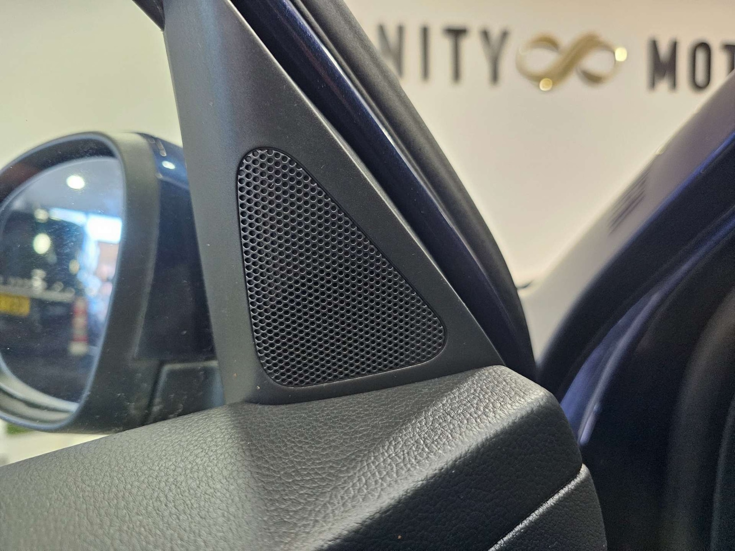 Used Volkswagen Tiguan 2015 for sale - 77125195: Photo 91