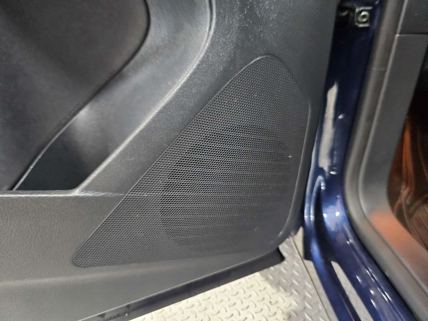 Used Volkswagen Tiguan 2015 for sale - 77125195: Photo 92