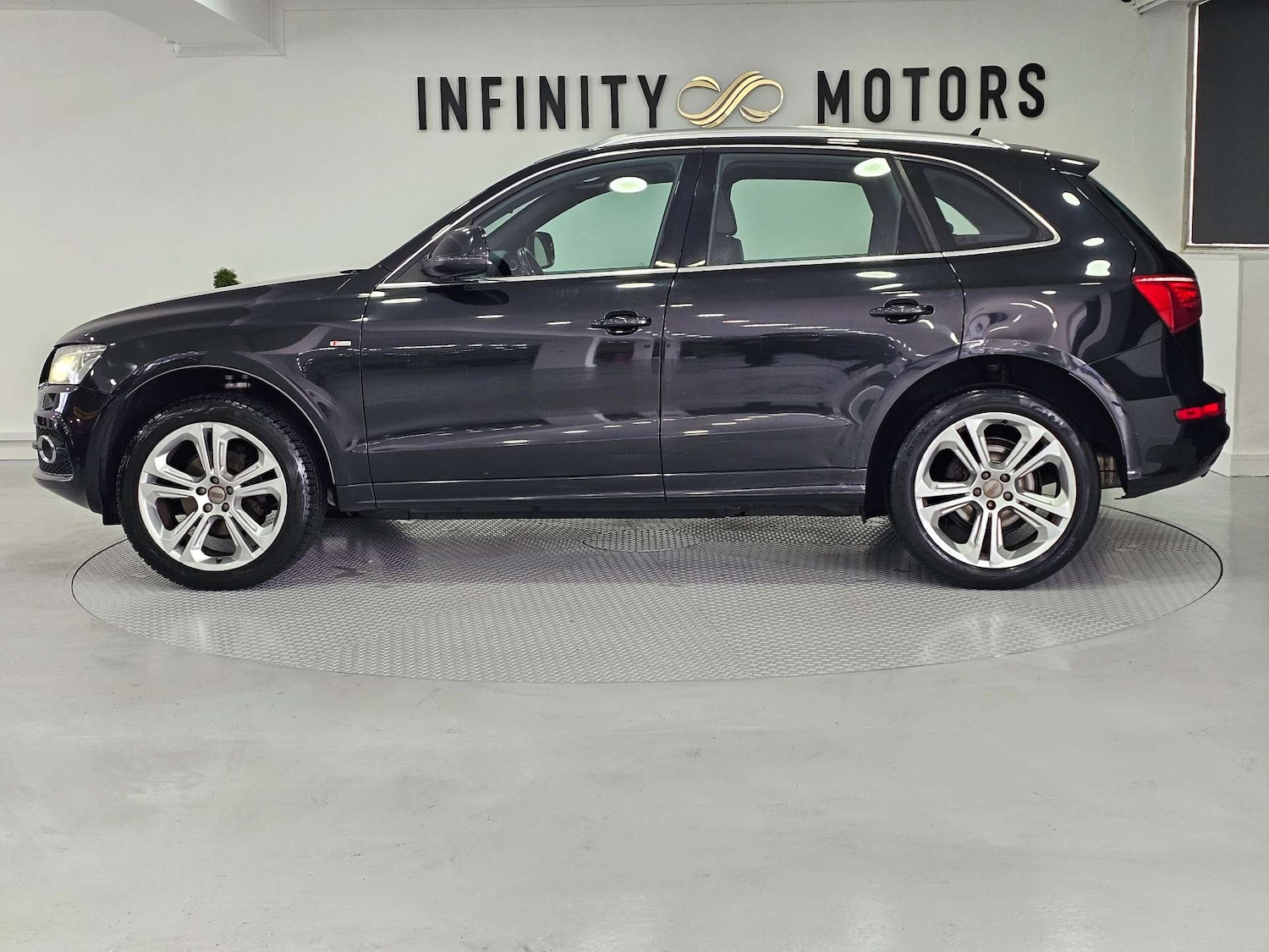 Used Audi Q5 2011 for sale - 78080741: Photo 20