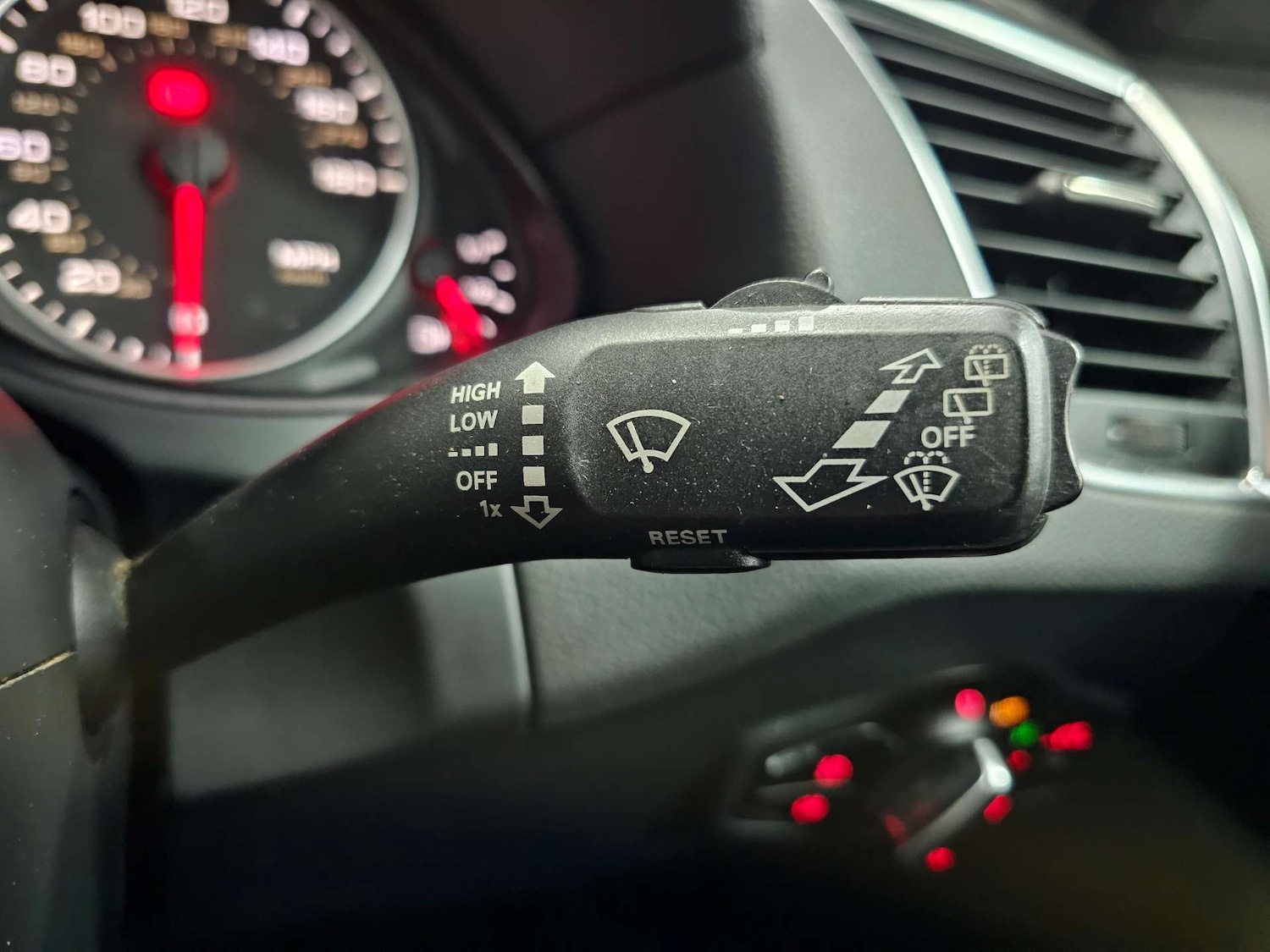 Used Audi Q5 2011 for sale - 78080741: Photo 59