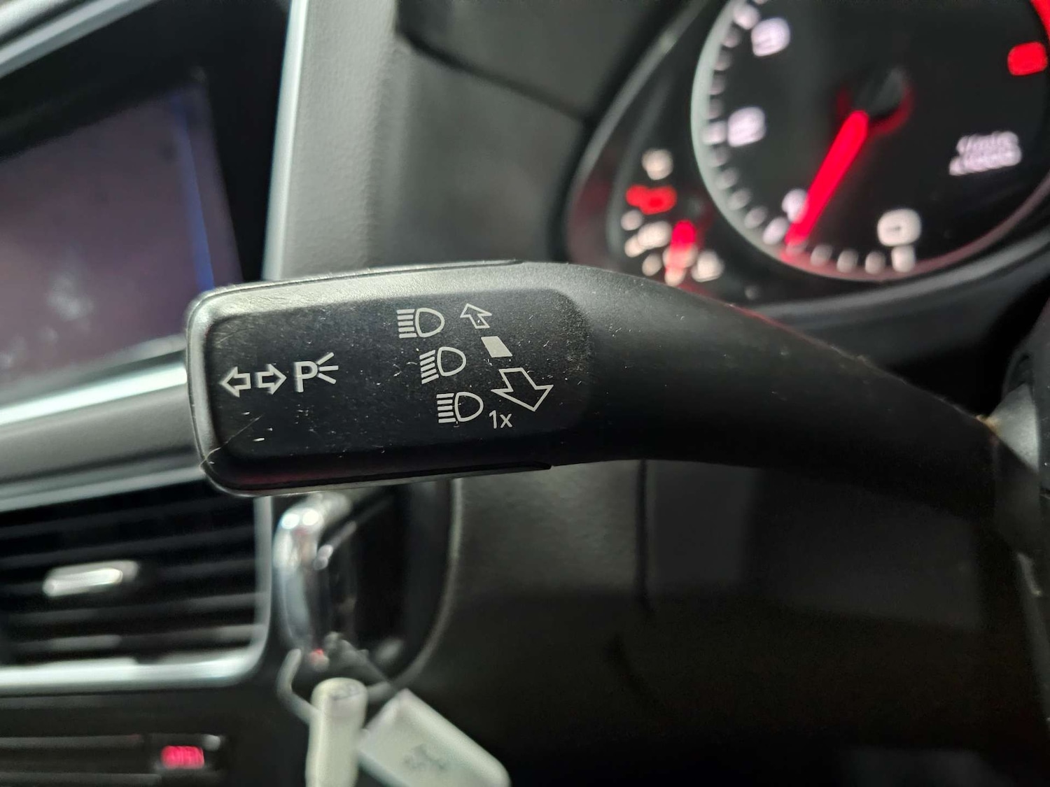 Used Audi Q5 2011 for sale - 78080741: Photo 60