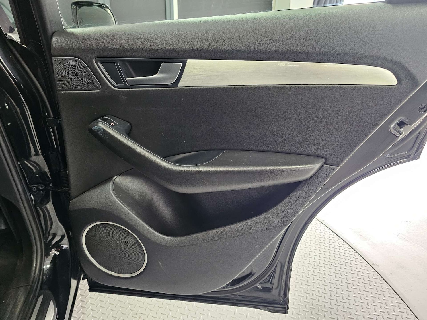 Used Audi Q5 2011 for sale - 78080741: Photo 72