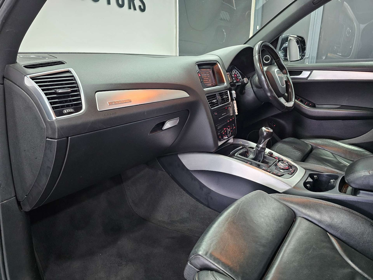 Used Audi Q5 2011 for sale - 78080741: Photo 84