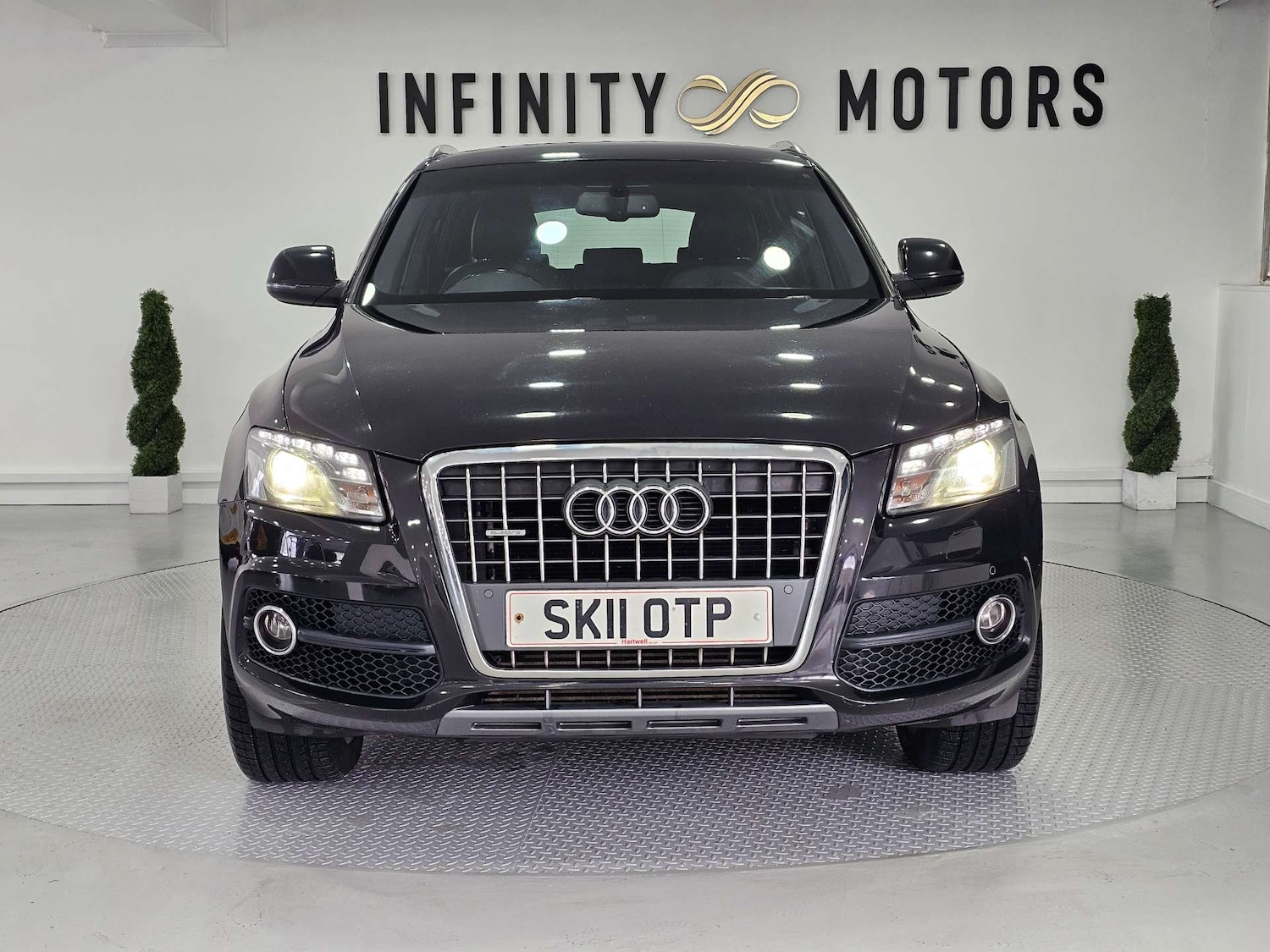 Used Audi Q5 2011 for sale - 78080741: Photo 9