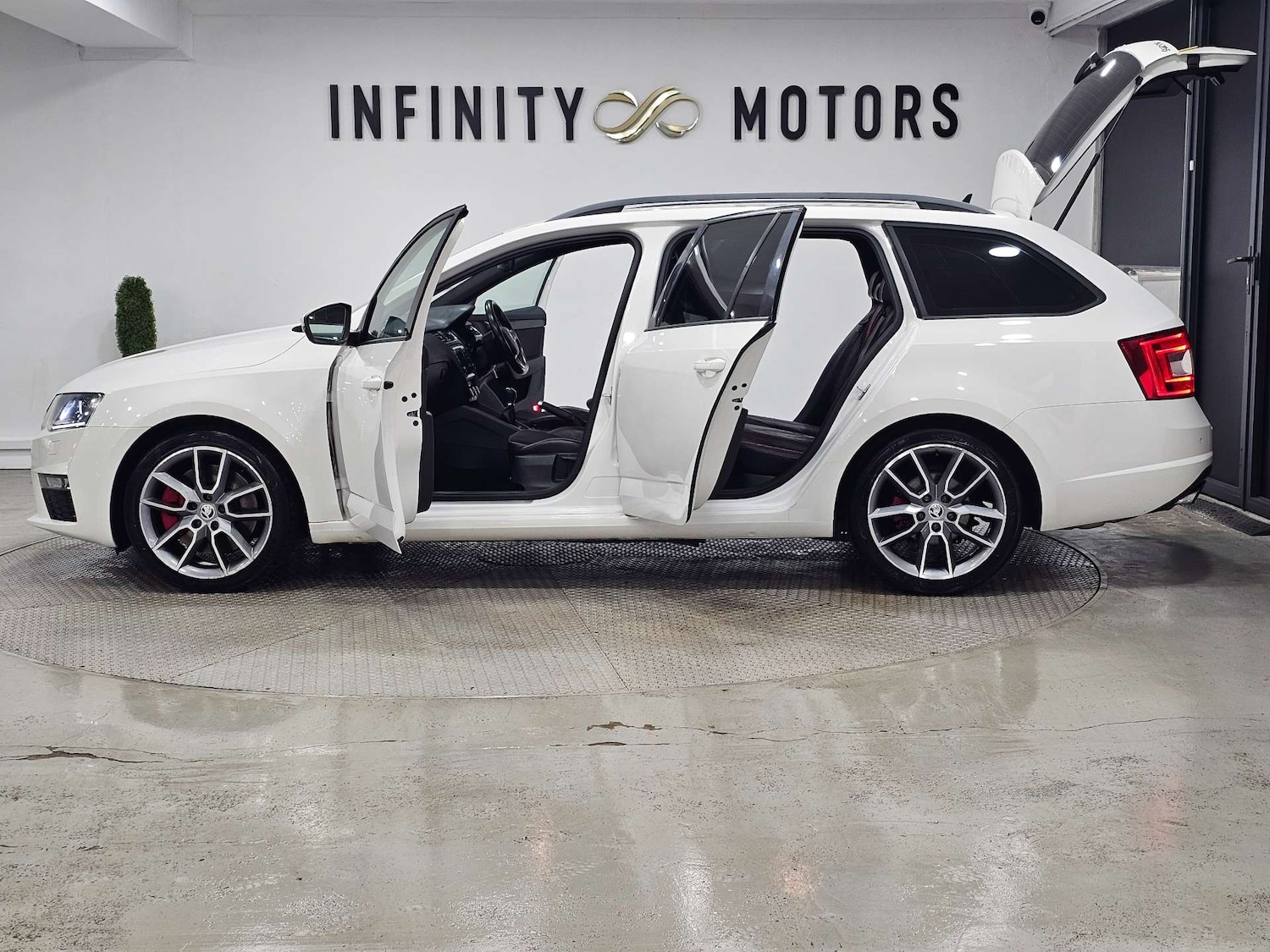 Used Skoda Octavia 2016 for sale - 77749076: Photo 42