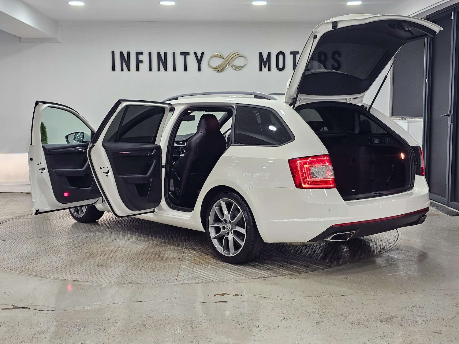 Used Skoda Octavia 2016 for sale - 77749076: Photo 43