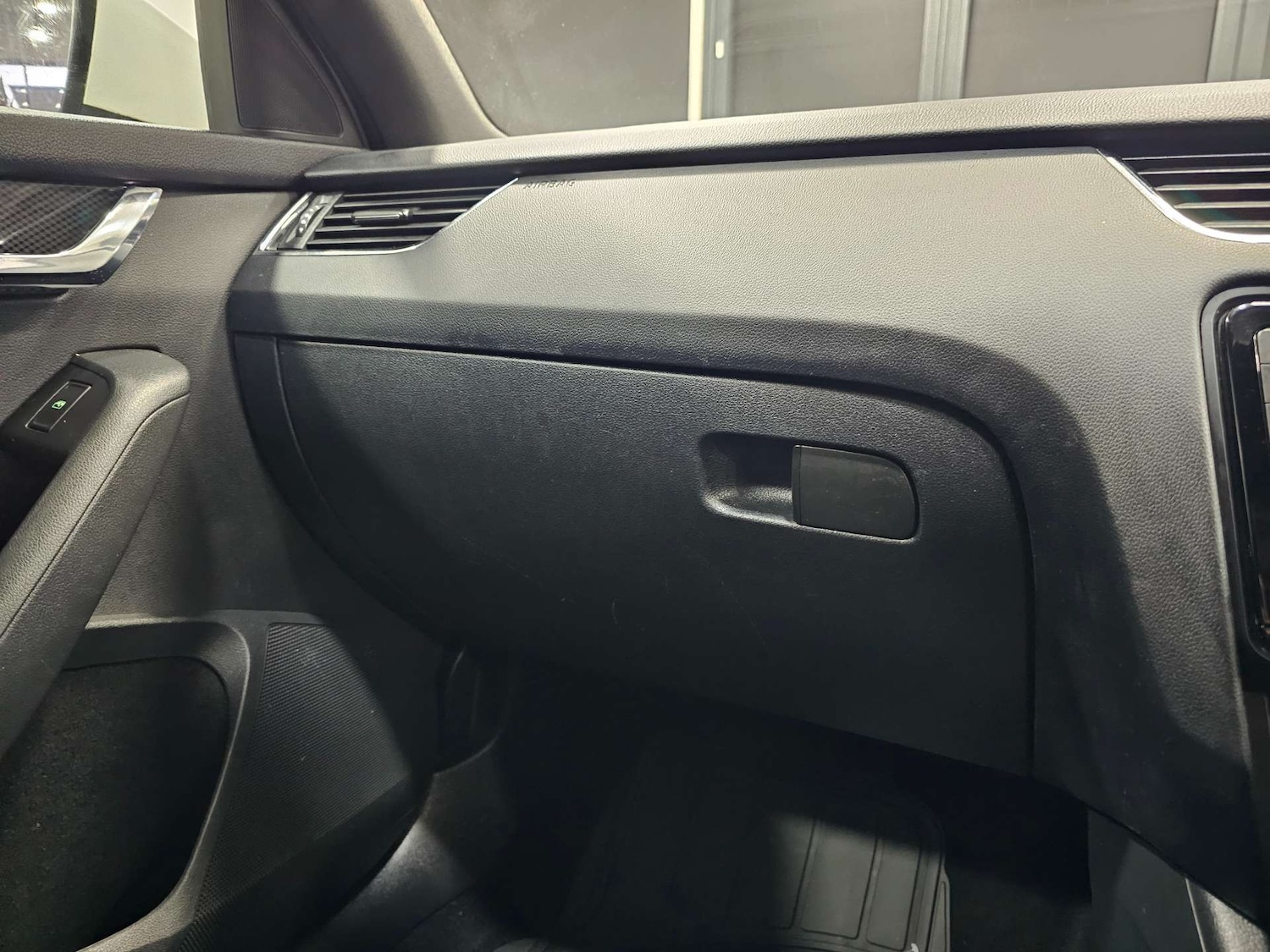 Used Skoda Octavia 2016 for sale - 77749076: Photo 74