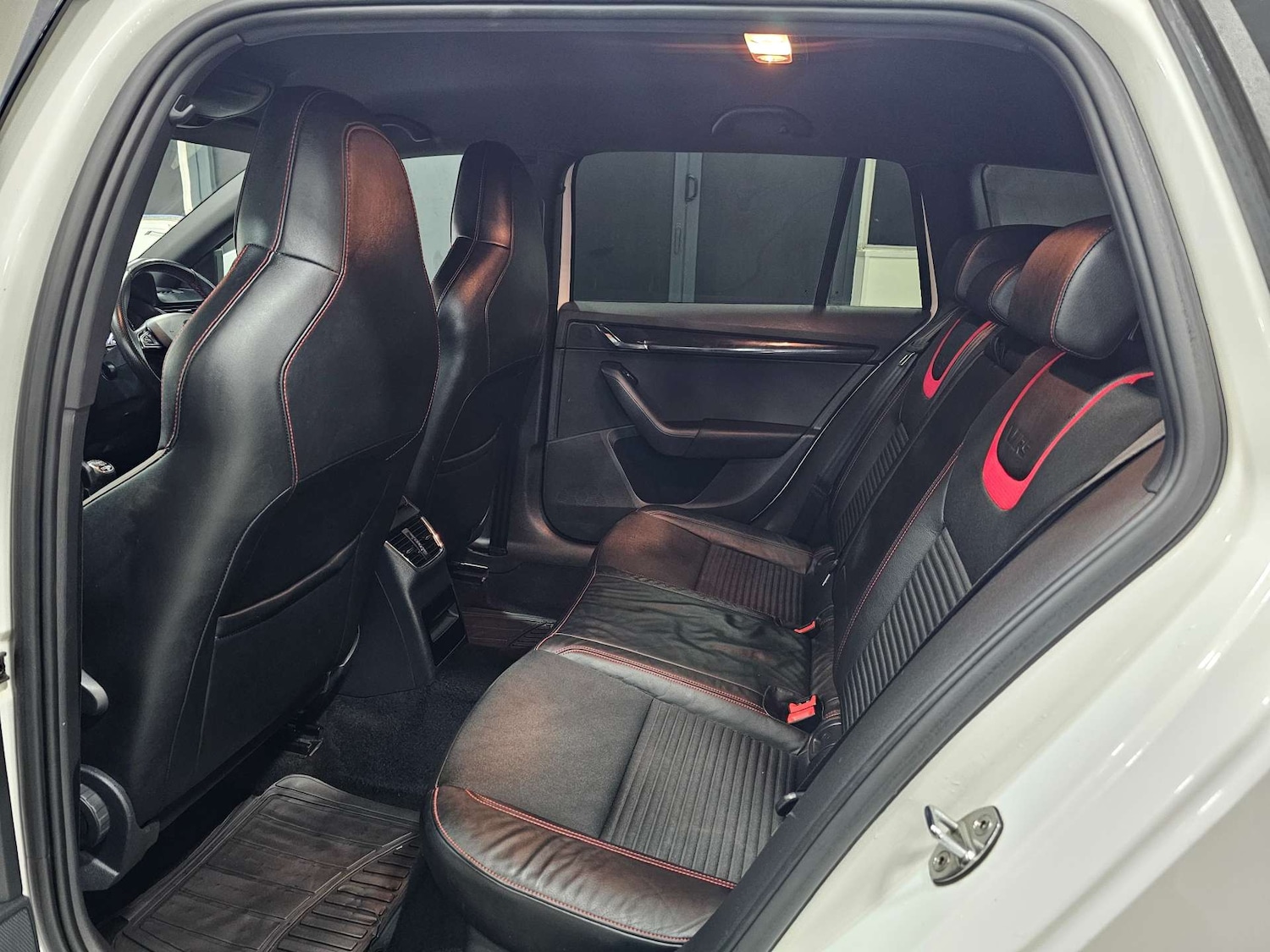 Used Skoda Octavia 2016 for sale - 77749076: Photo 84