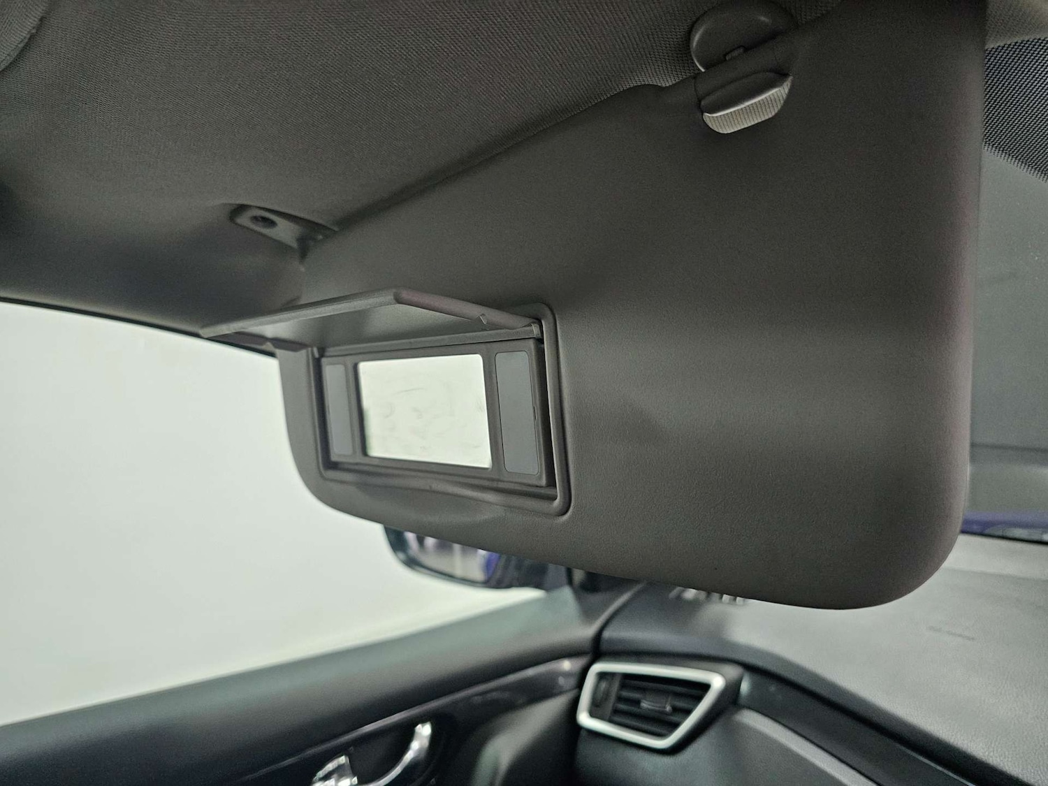 Used Nissan Qashqai 2016 for sale - 77847502: Photo 58