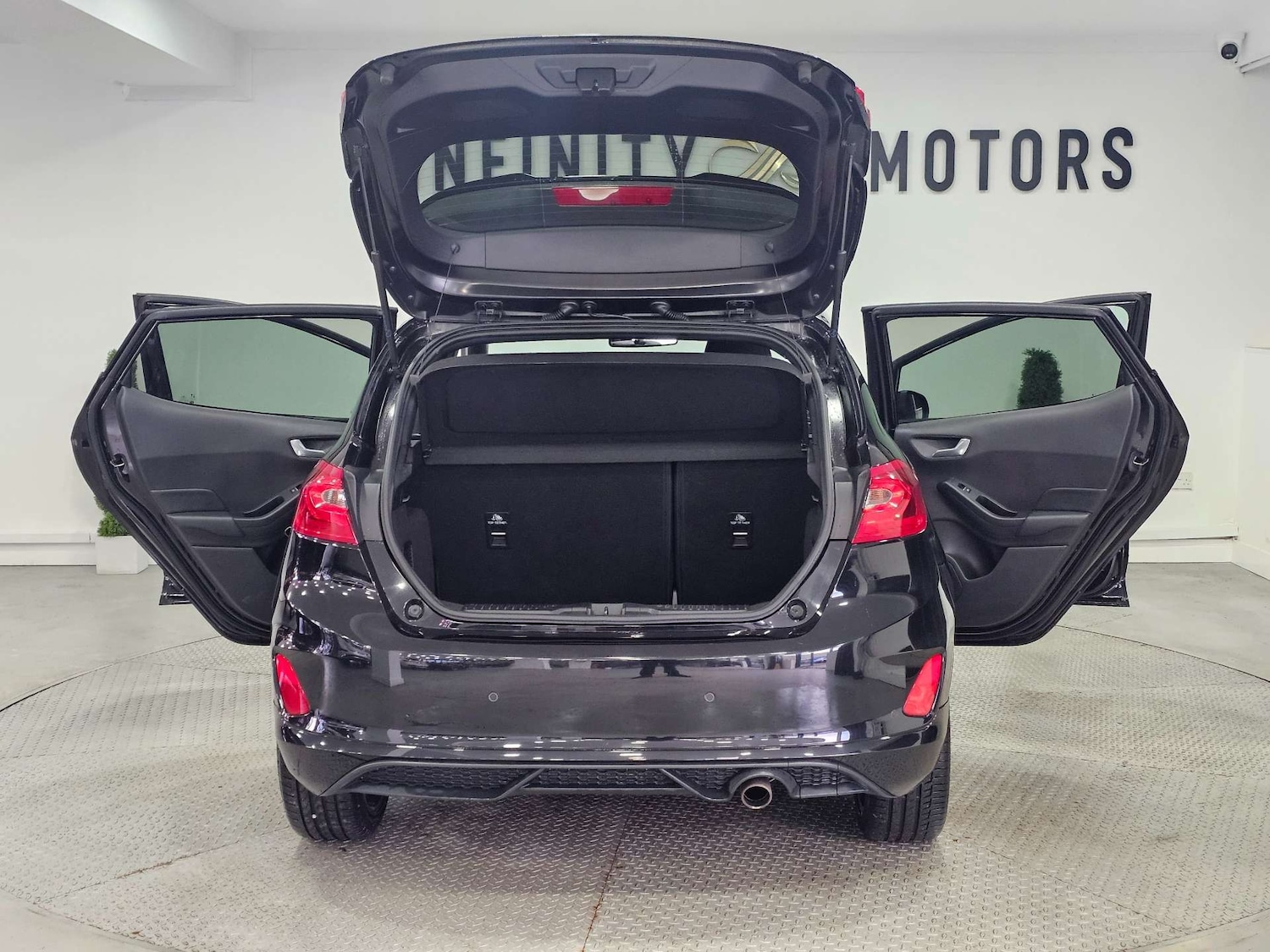 Used Ford Fiesta 2020 for sale - 77422830: Photo 29