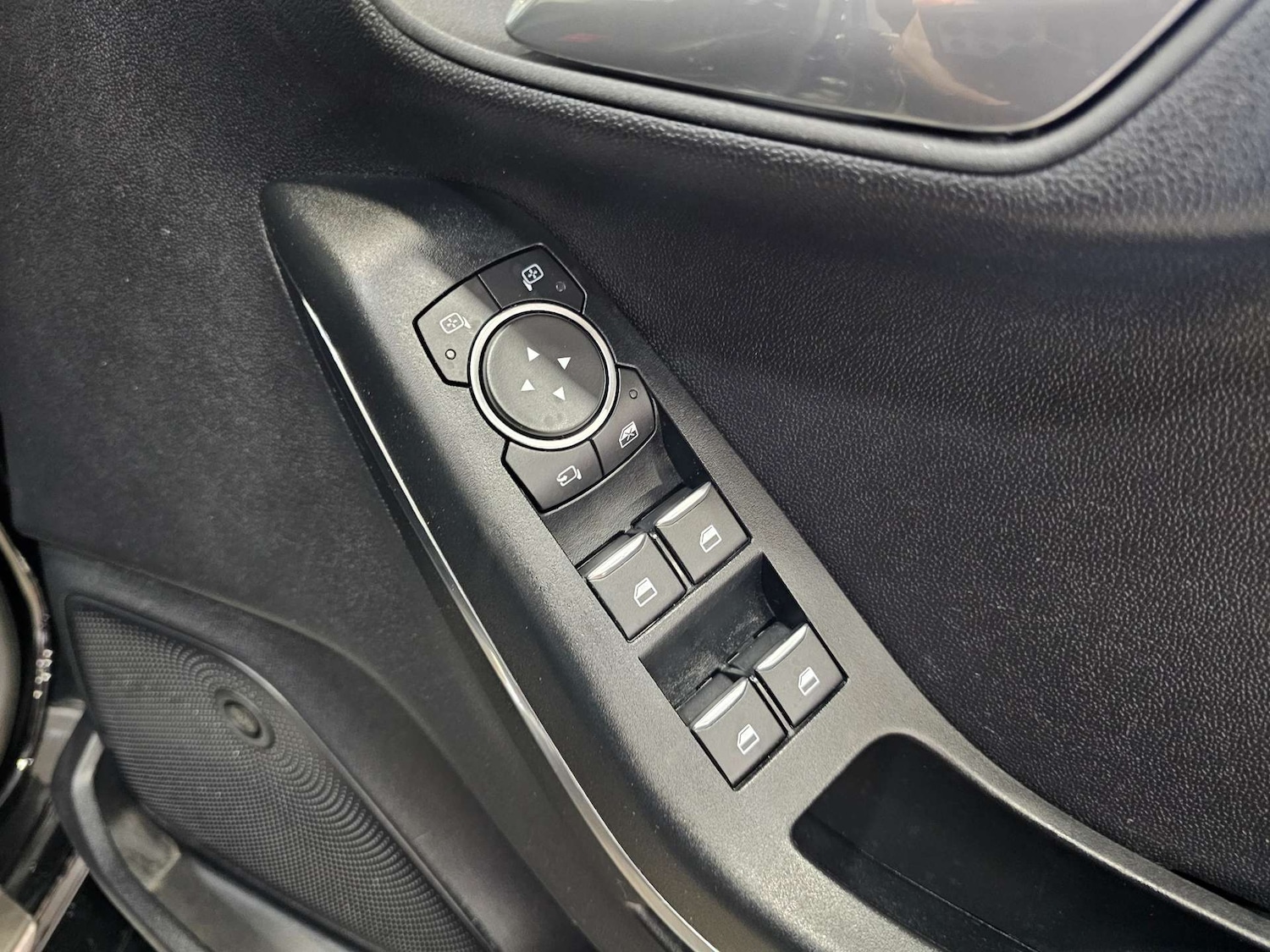 Used Ford Fiesta 2020 for sale - 77422830: Photo 31