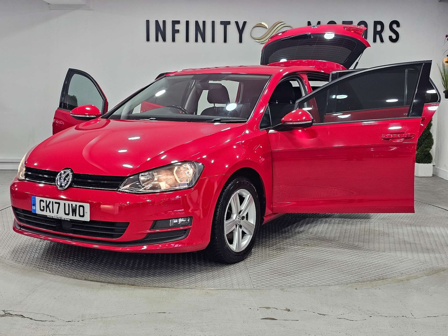 Used Volkswagen Golf 2017 for sale - 76972349: Photo 45