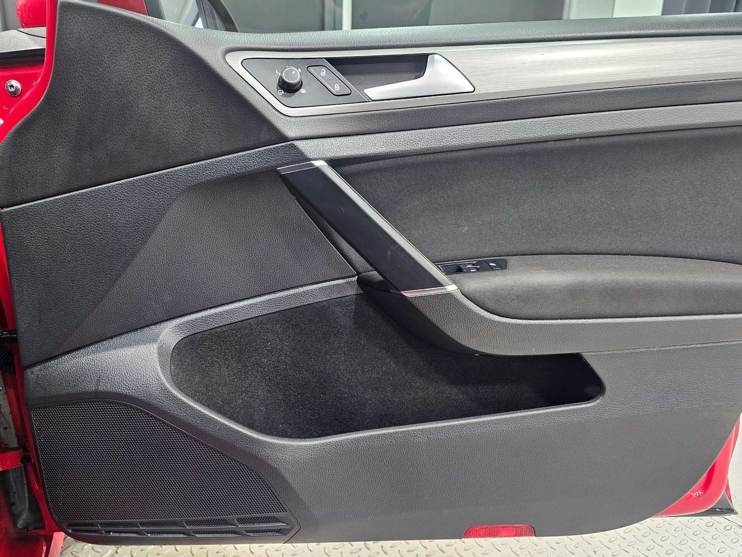 Used Volkswagen Golf 2017 for sale - 76972349: Photo 53