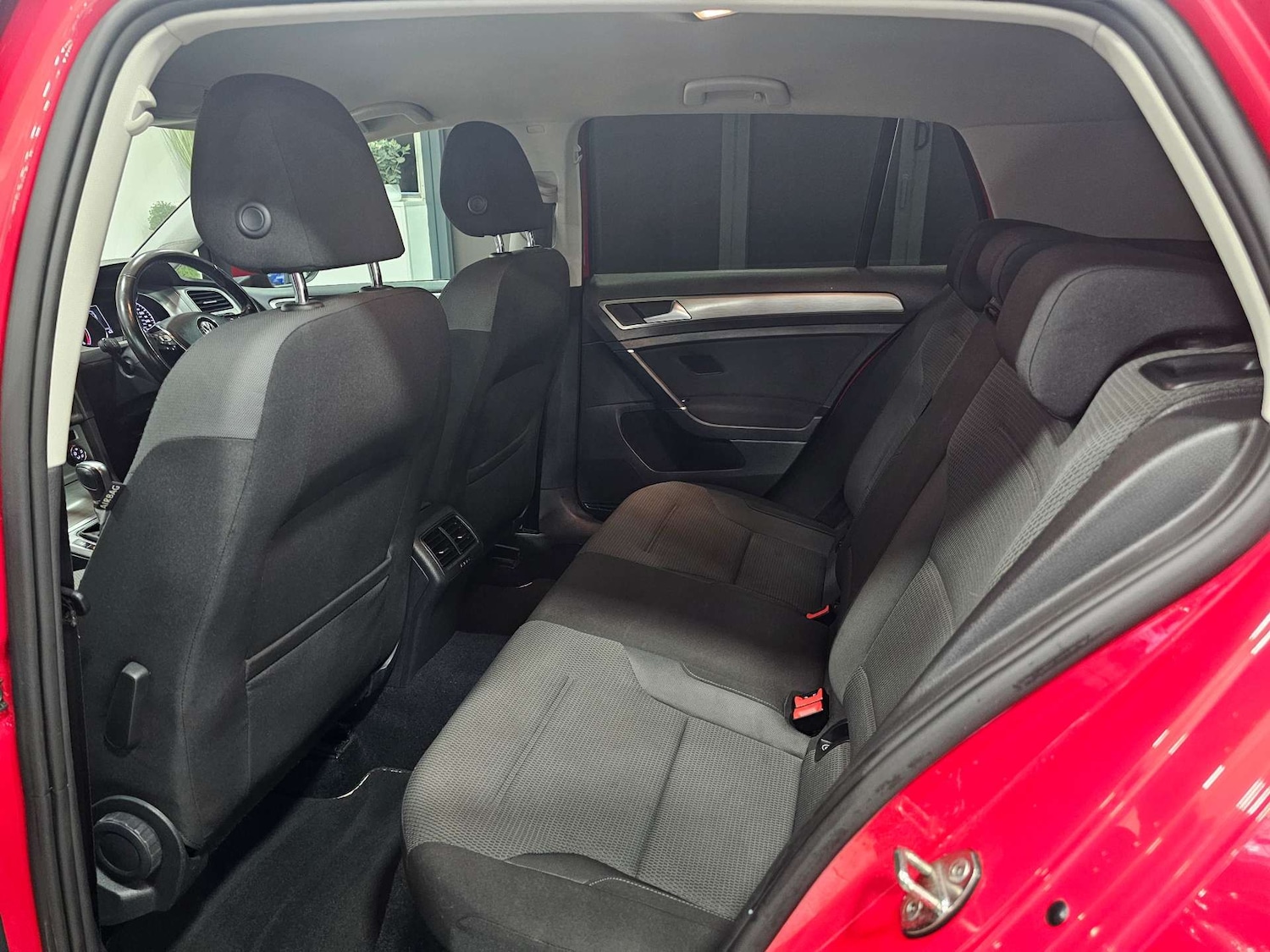 Used Volkswagen Golf 2017 for sale - 76972349: Photo 84