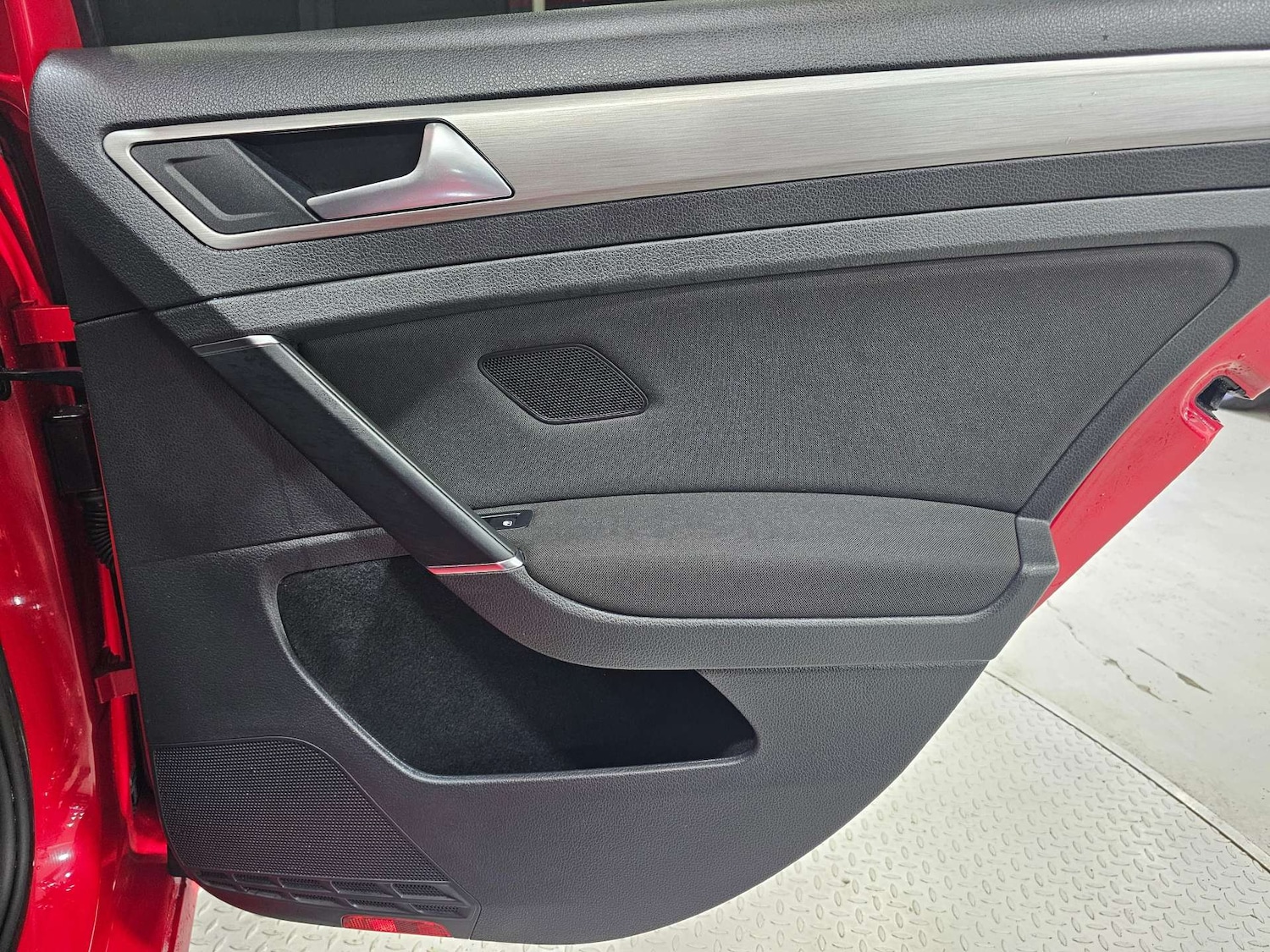 Used Volkswagen Golf 2017 for sale - 76972349: Photo 91