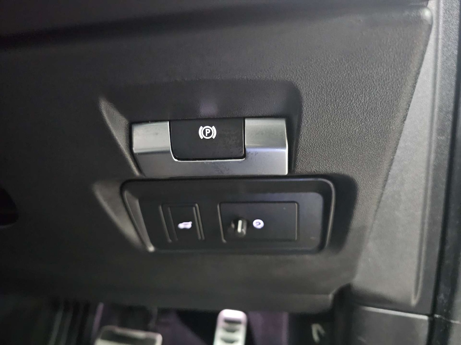 Used Land Rover Discovery Sport 2021 for sale - 76972387: Photo 27