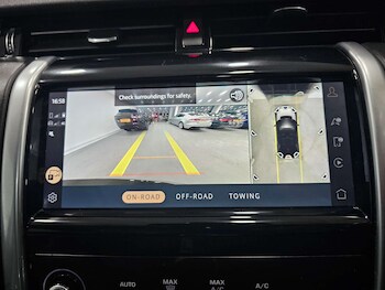 Used Land Rover Discovery Sport 2021 for sale - 76972387: Photo