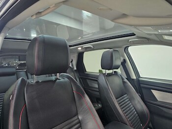 Used Land Rover Discovery Sport 2021 for sale - 76972387: Photo