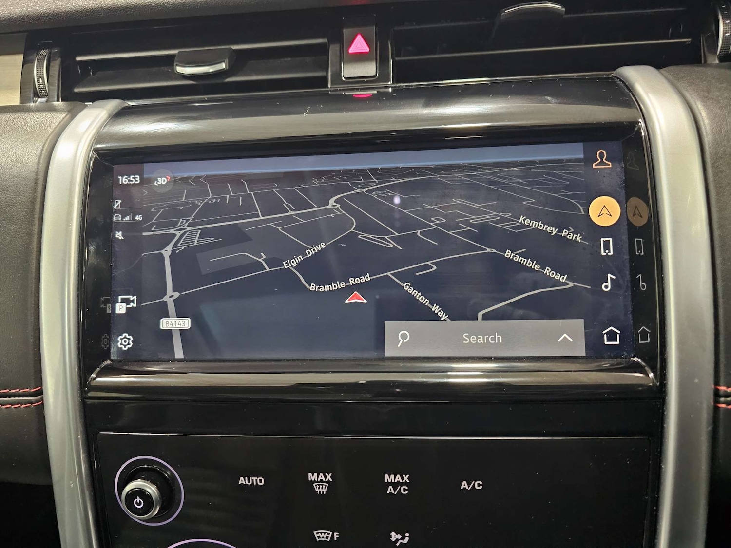 Used Land Rover Discovery Sport 2021 for sale - 76972387: Photo 42