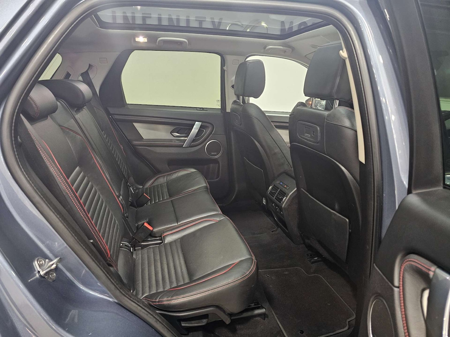 Used Land Rover Discovery Sport 2021 for sale - 76972387: Photo 49