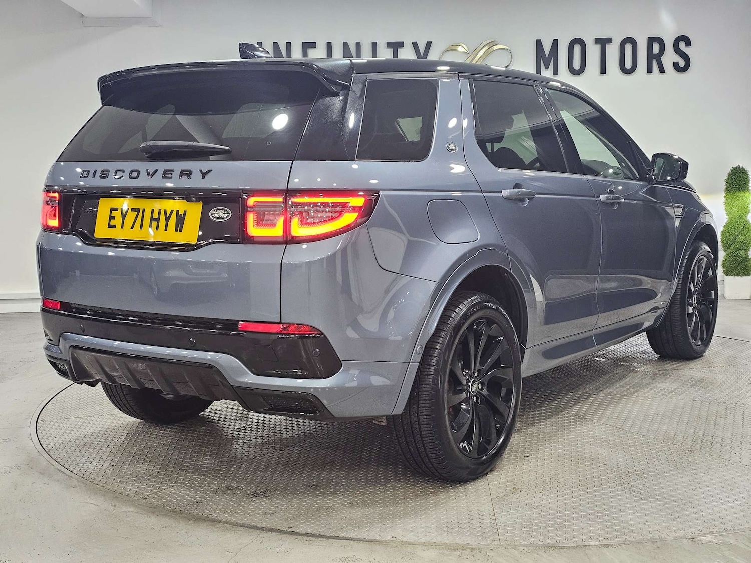 Used Land Rover Discovery Sport 2021 for sale - 76972387: Photo 51