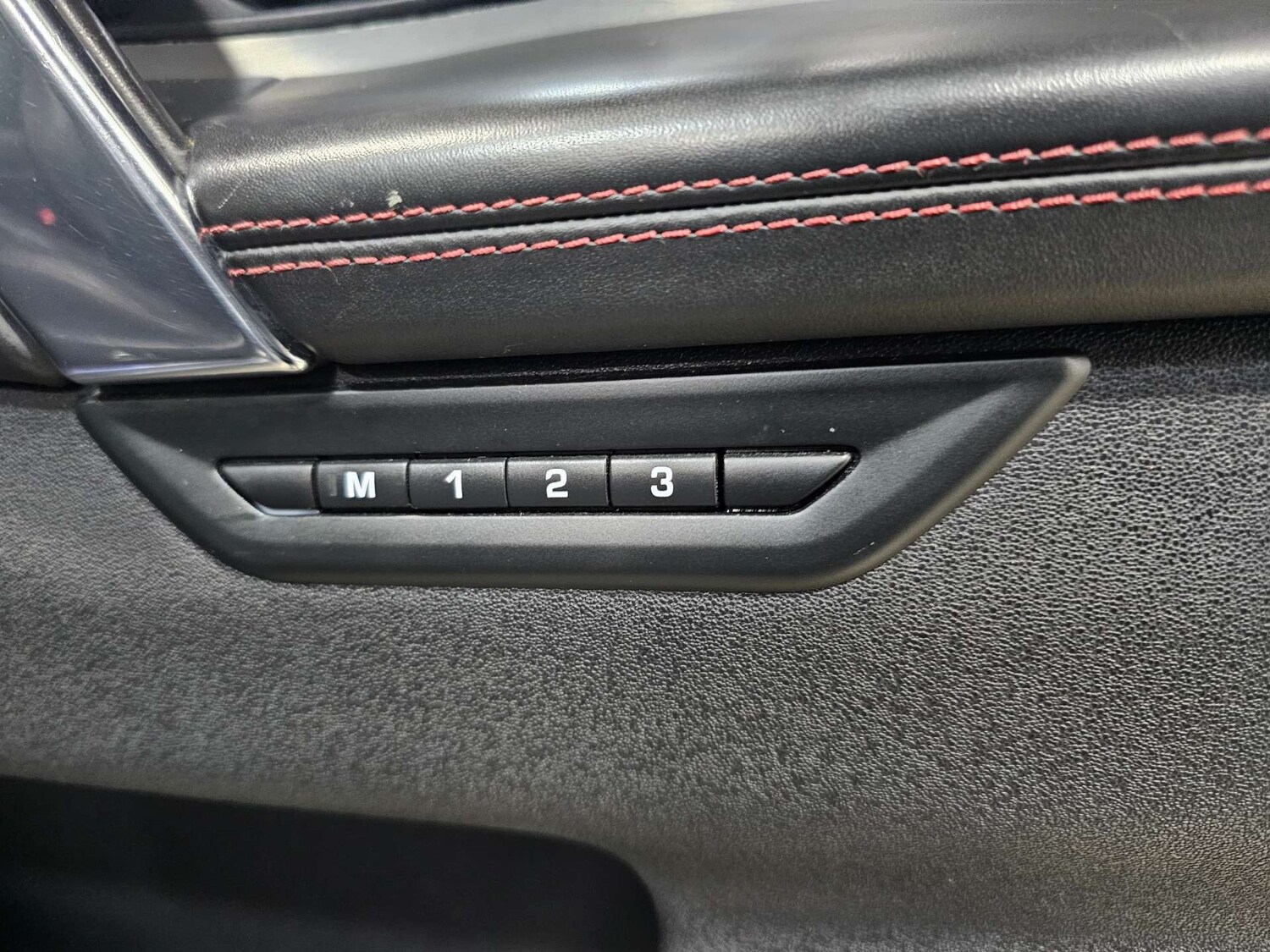 Used Land Rover Discovery Sport 2021 for sale - 76972387: Photo 74