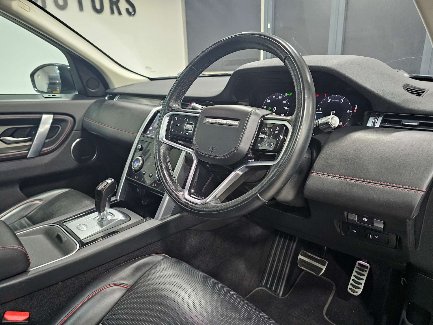 Used Land Rover Discovery Sport 2021 for sale - 76972387: Photo 86