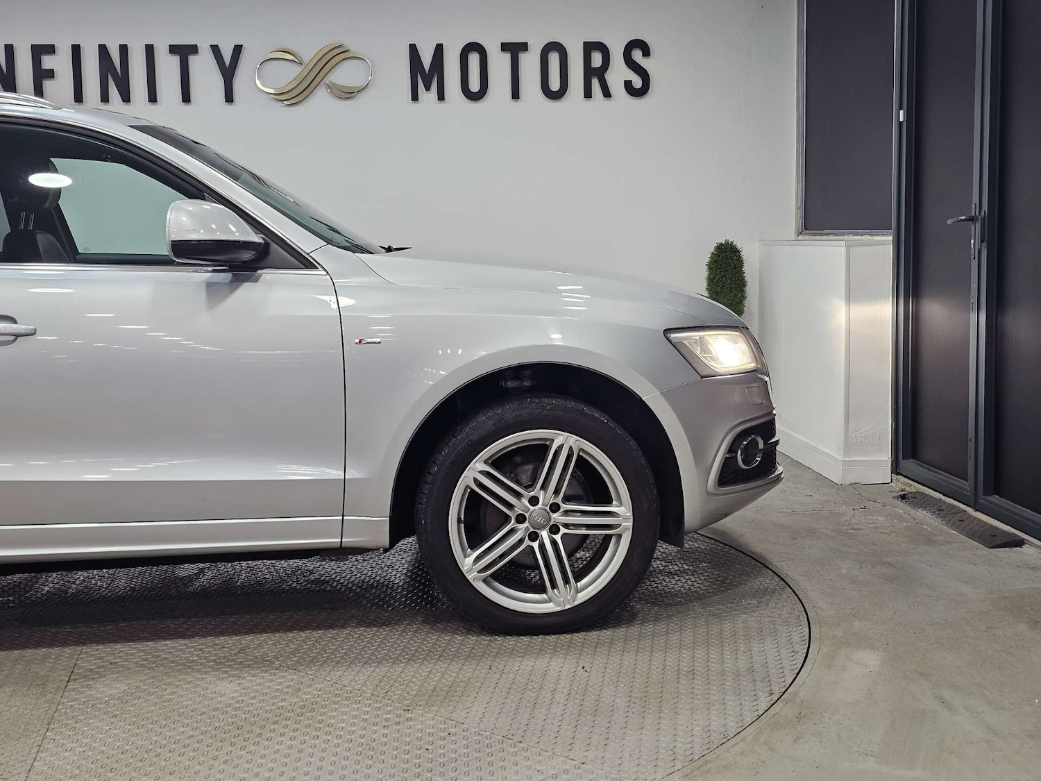 Used Audi Q5 2013 for sale - 76972446: Photo 36