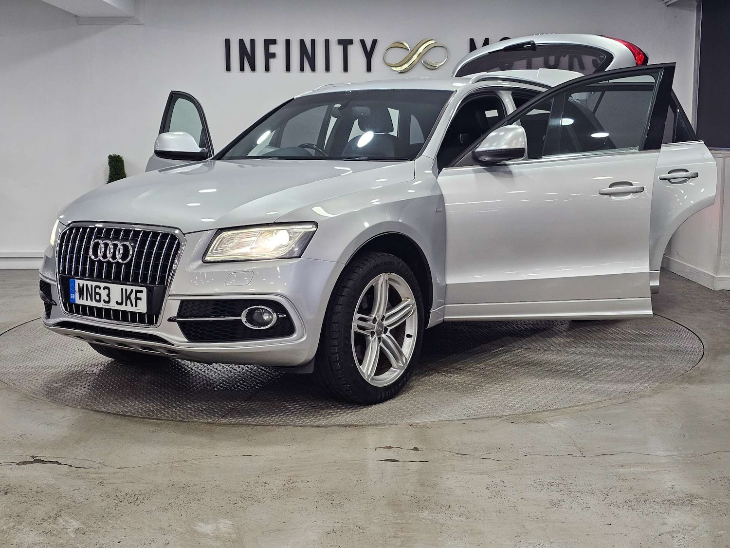Used Audi Q5 2013 for sale - 76972446: Photo 45