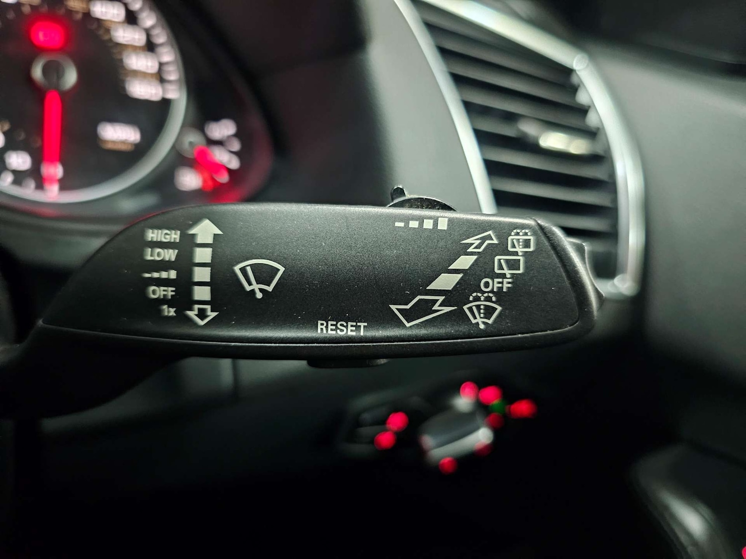 Used Audi Q5 2013 for sale - 76972446: Photo 64