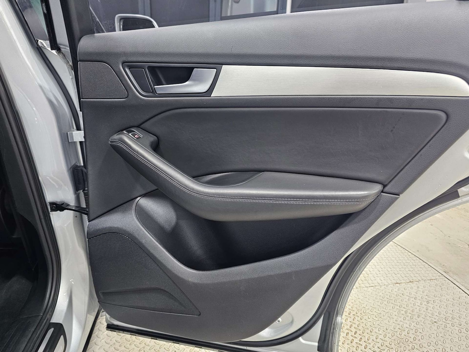 Used Audi Q5 2013 for sale - 76972446: Photo 79