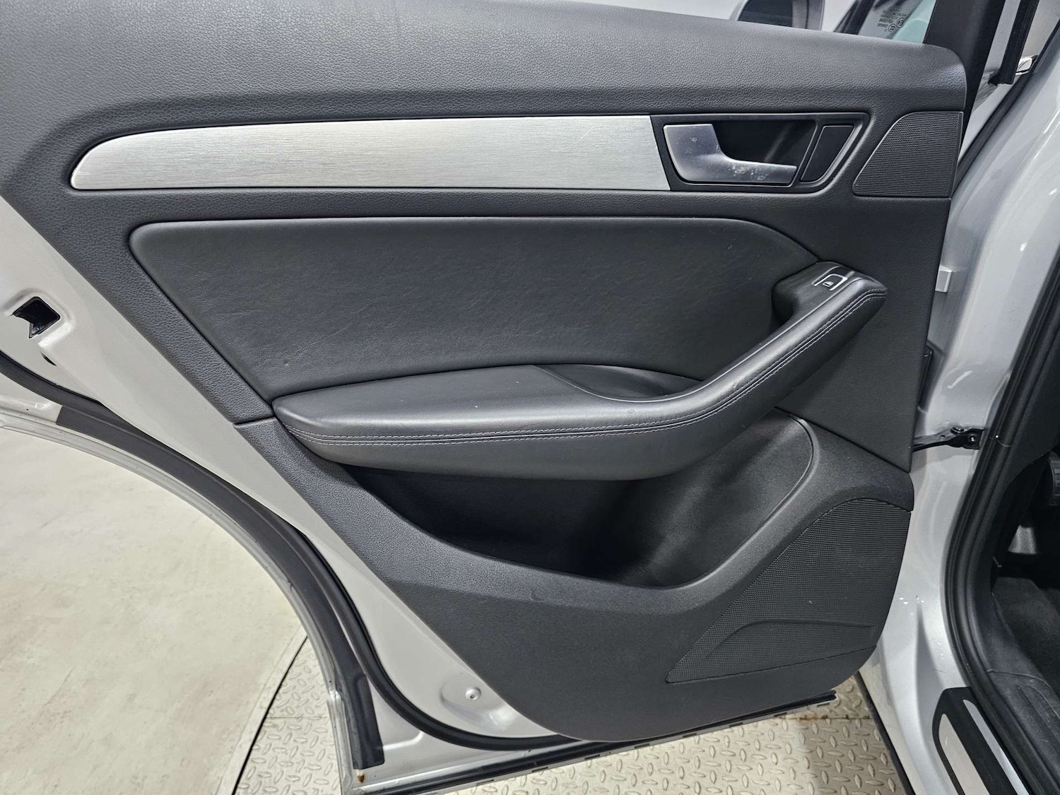 Used Audi Q5 2013 for sale - 76972446: Photo 87