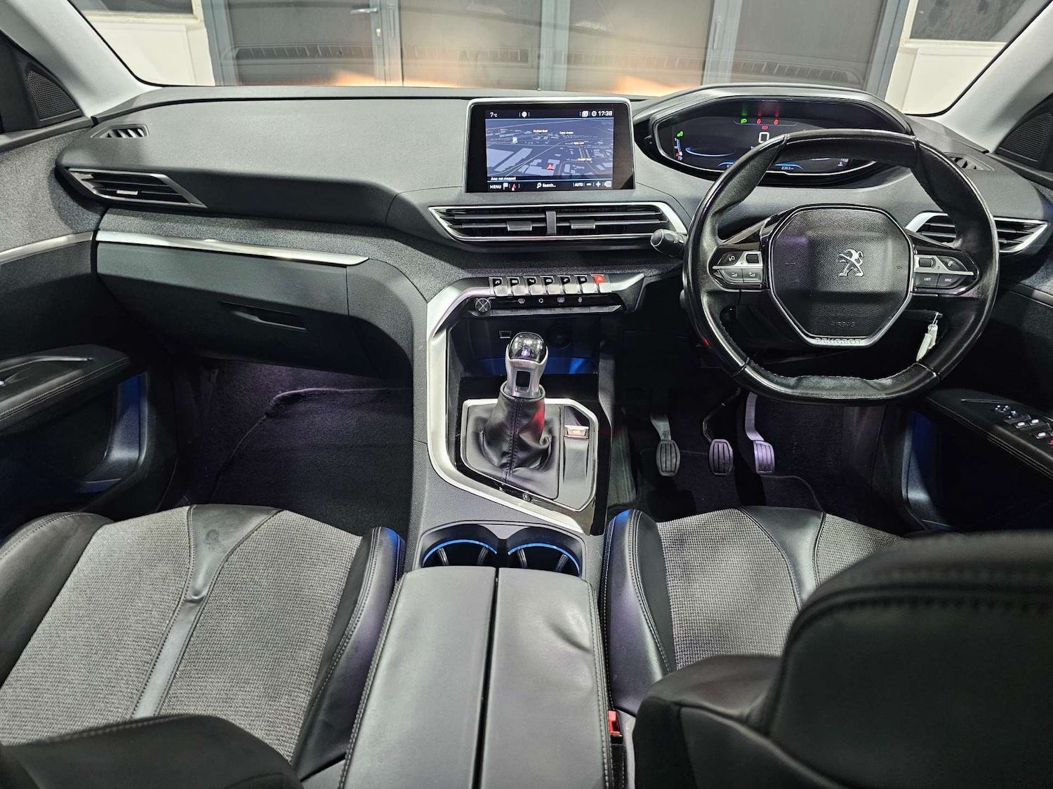 Used Peugeot 3008 2018 for sale - 76972363: Photo 15