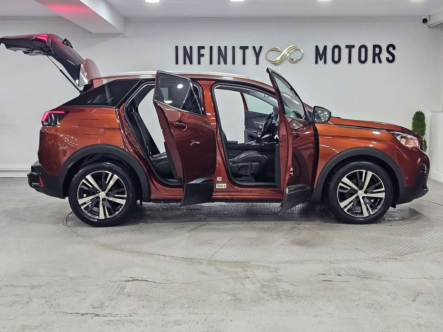 Used Peugeot 3008 2018 for sale - 76972363: Photo 42