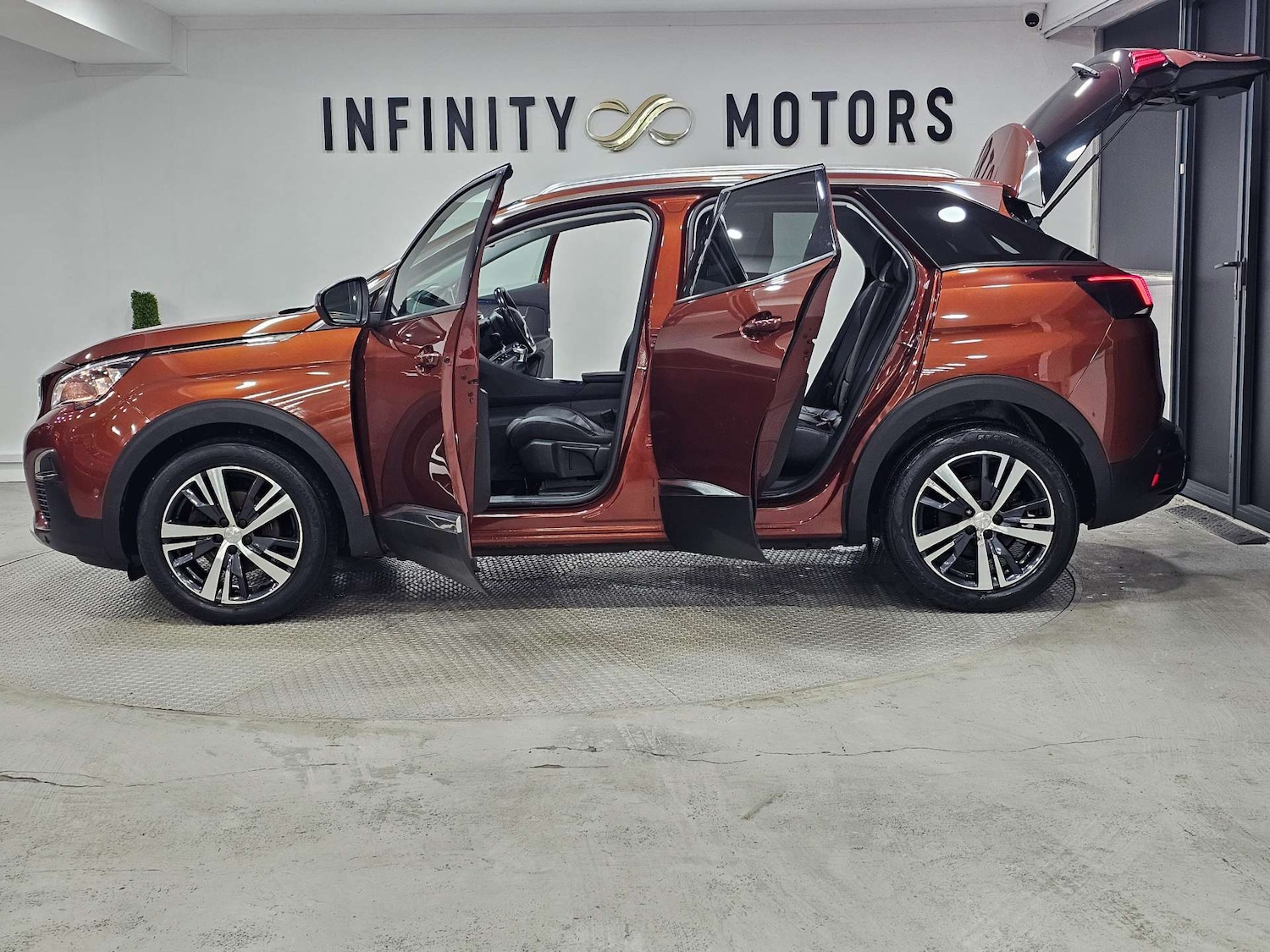 Used Peugeot 3008 2018 for sale - 76972363: Photo 46